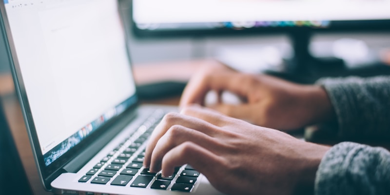 Article on content pillars and editorial governance